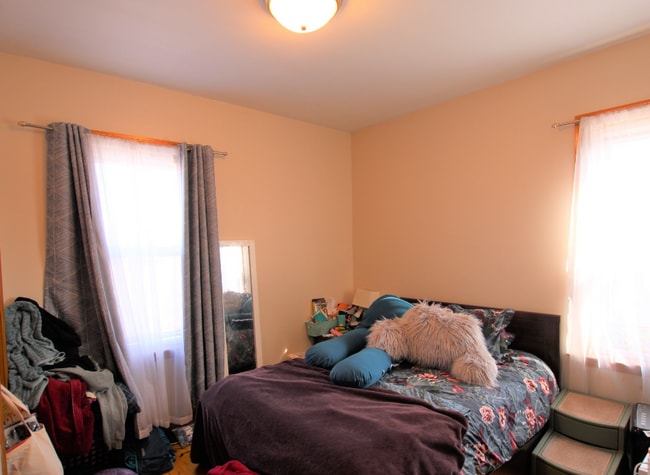Photo - 16 Rossmore Rd