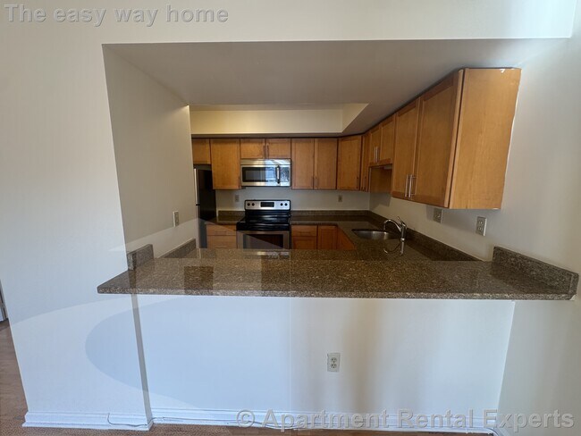 345 Franklin St Unit 505
