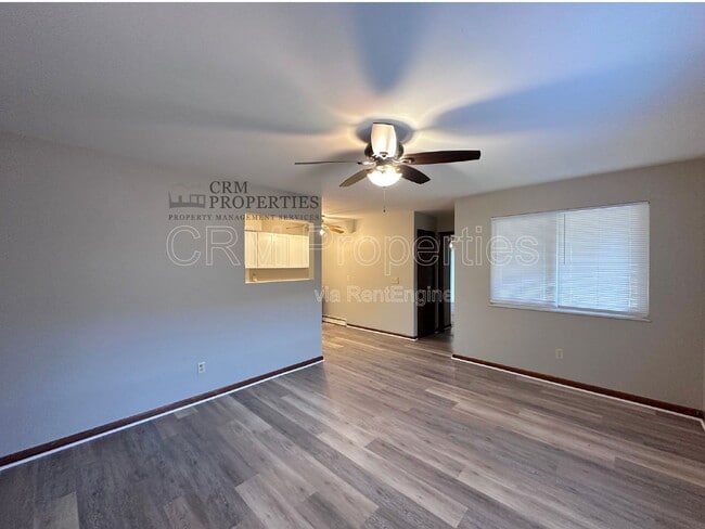 Photo - 9207 E 12th St