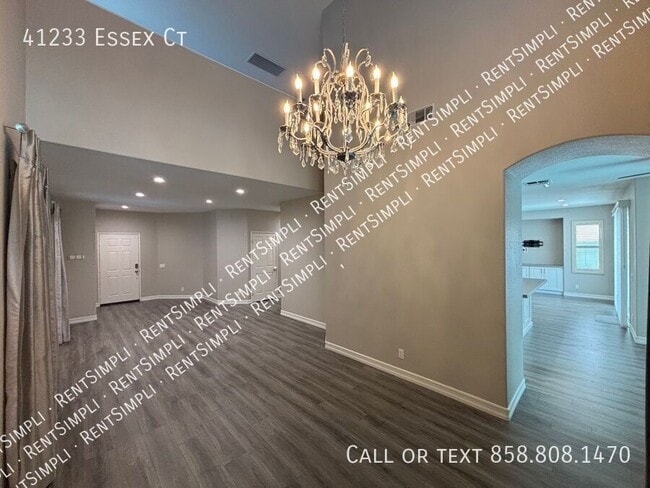 Photo - 41233 Essex Ct