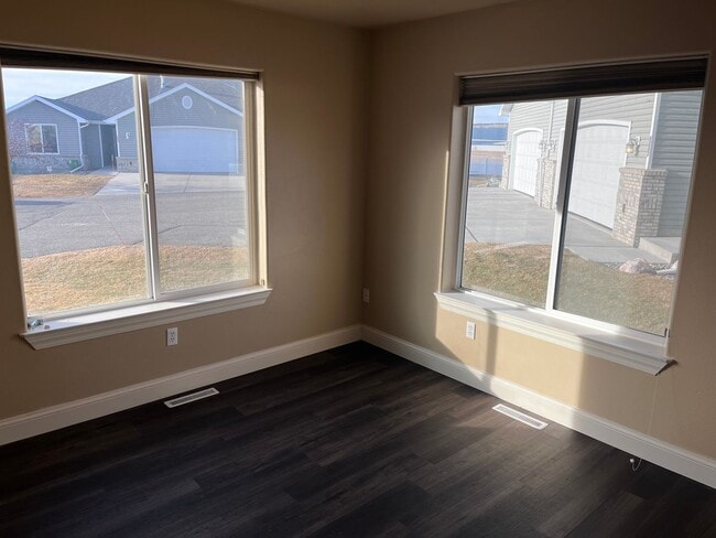 Photo - Gorgeous West End 4 bed Home!