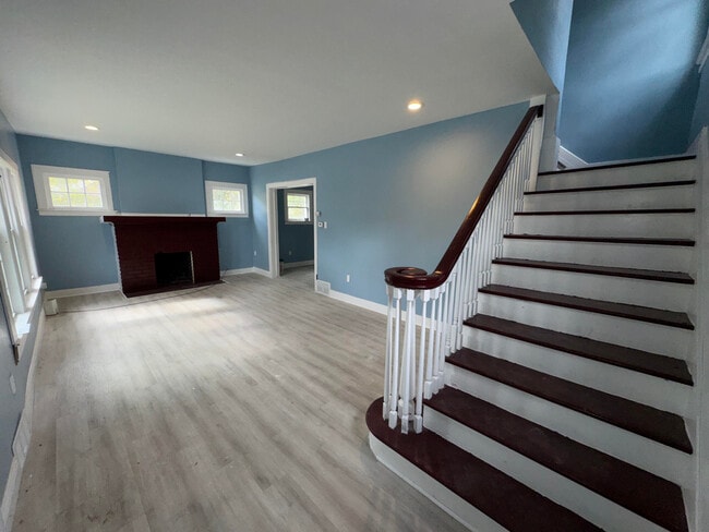 Photo - 14289 Linnhurst St