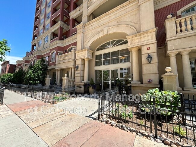 Building Photo - 1950 Logan St Unit Apt 1204