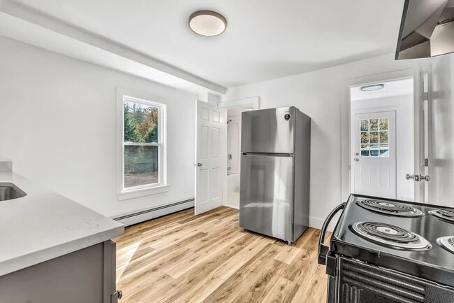 Photo - 151 South St