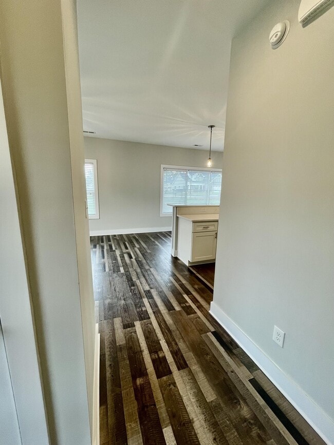 Photo - 1 S Timberlake Dr