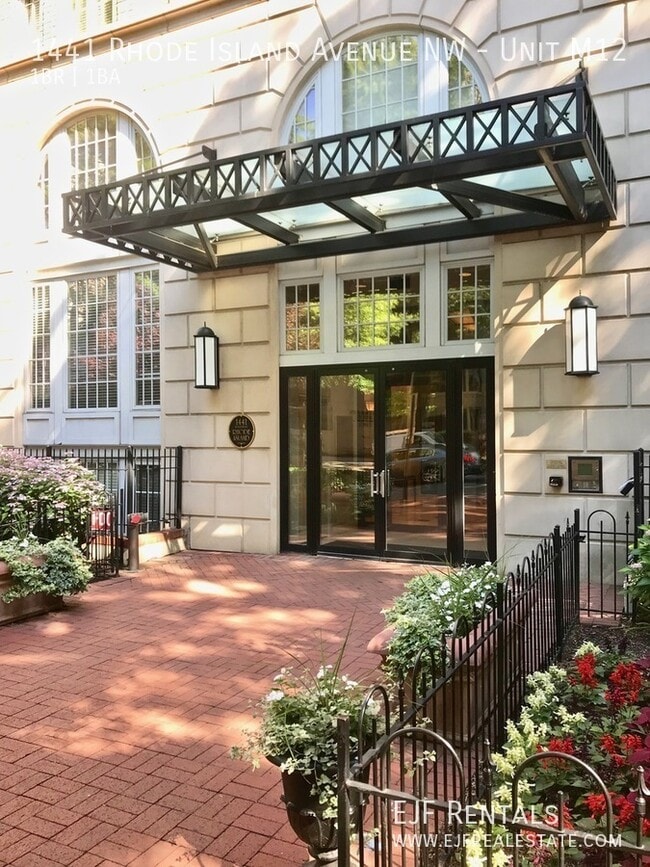 Building Photo - 1441 Rhode Island Ave NW Unit M12
