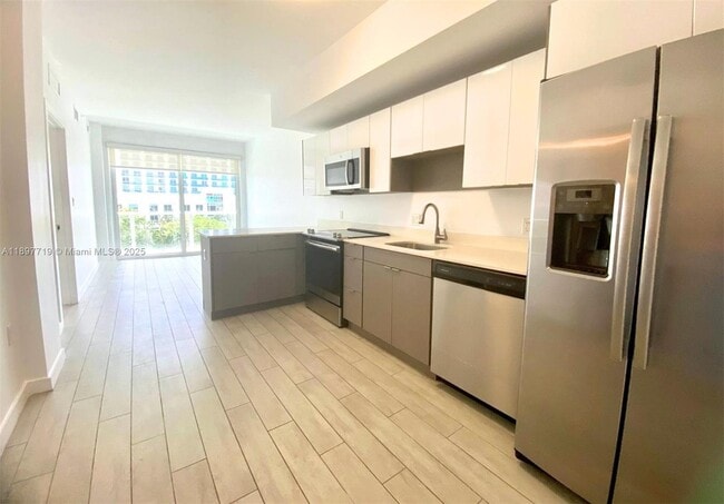 Photo - 321 NE 26th St Unit 514