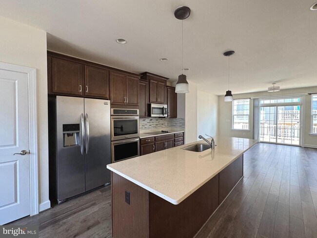 Photo - 8507 Craggan Ln