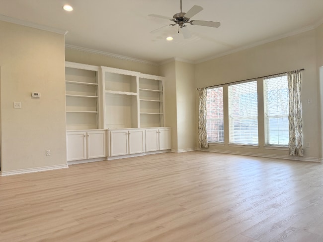 Photo - 2383 Kendal Green Cir