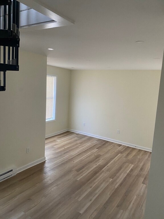 Photo - 55 Burrage Ave Unidad 3