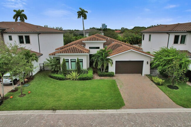 Photo - 5663 Brookfield Cir W