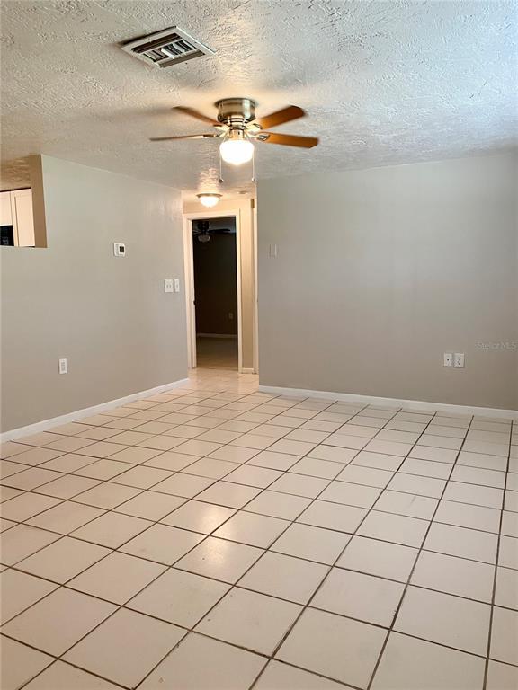 Photo - 27 N Davis St