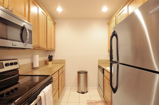 Photo - Fully Furnished 3 Bedroom Condo at San Mateo