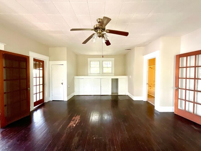 Photo - 810 W Magnolia Ave Unit 2