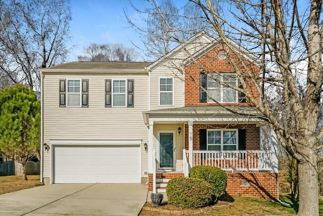 Building Photo - 167 Woodcreek Ln