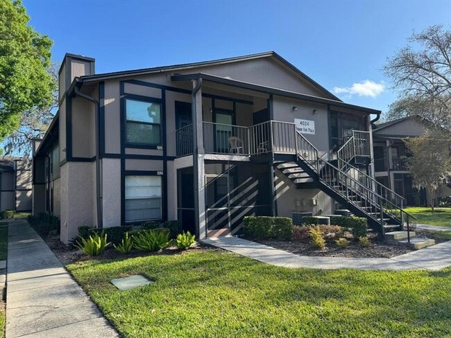 Building Photo - 4024 Dream Oak Pl Unit 103