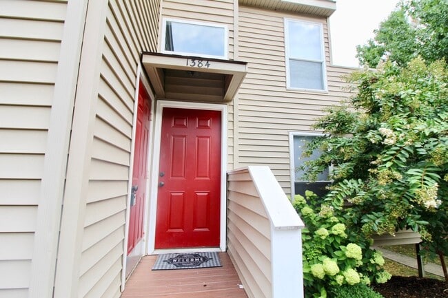 Photo - 1384 Bradley Dr