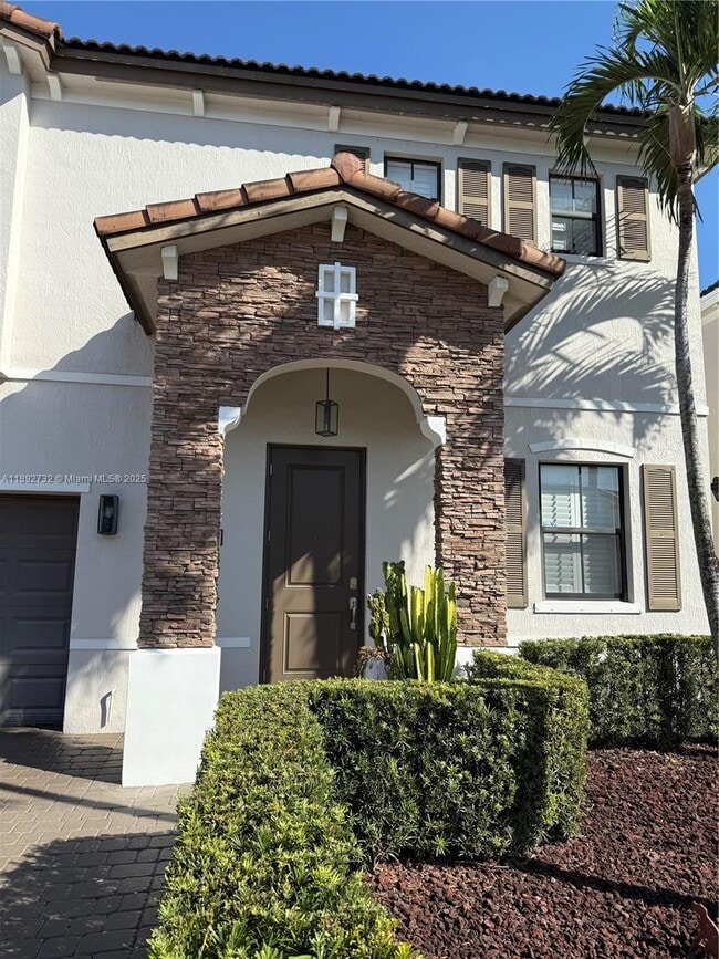 Photo - 1535 SW 145th Ave