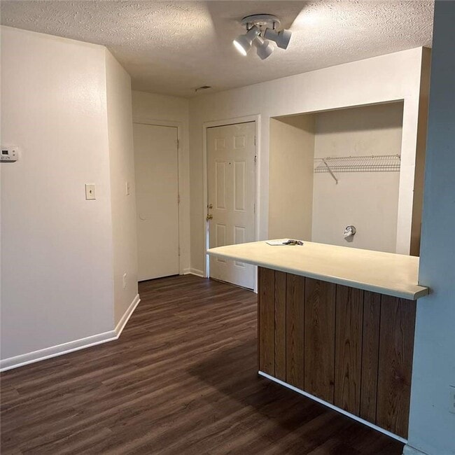 Photo - 6408 Starbrook Dr