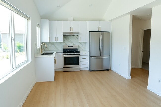 Building Photo - 13127 Azores Ave Rental