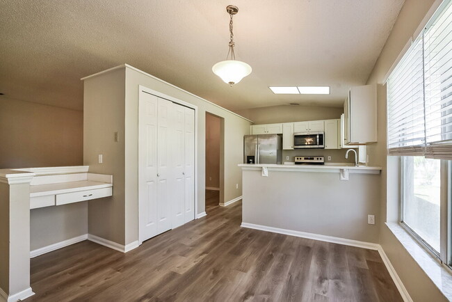 Photo - 7741 Wicklow Cir