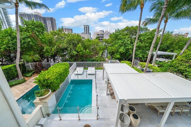 Photo - 3802 NE 199th Terrace