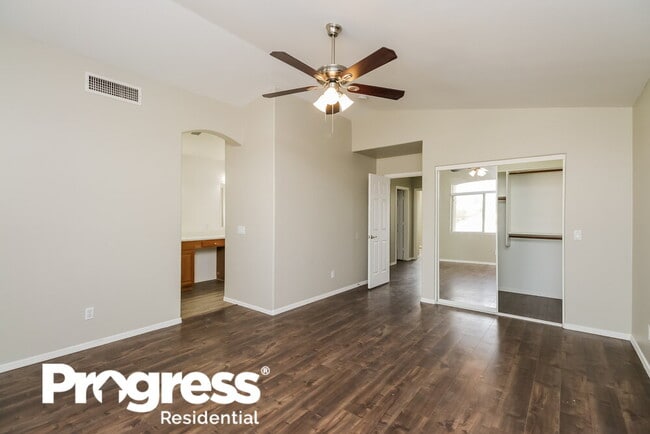 Photo - 2607 E Brooks St