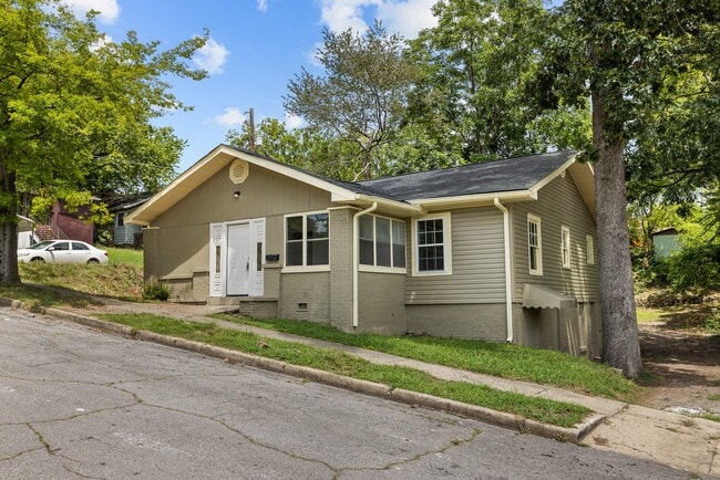 2901 Ave U