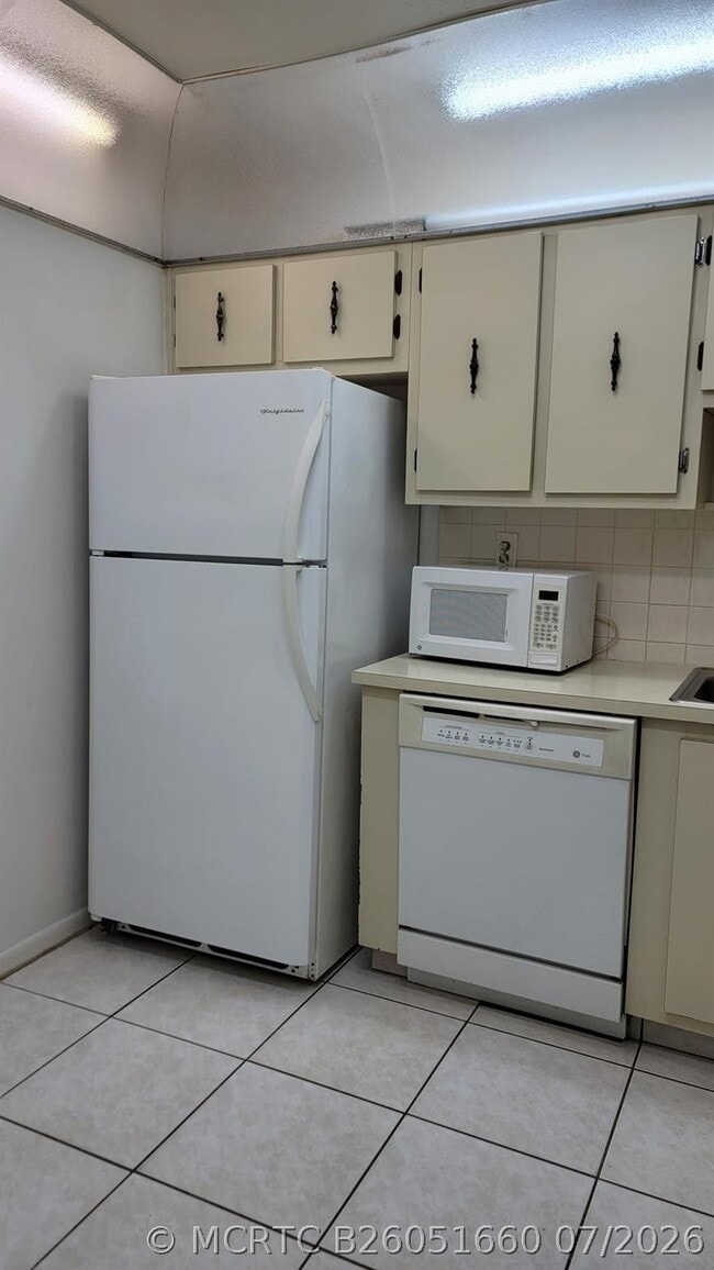 Photo - 4394 NW 9th Ave Unit 20-3G