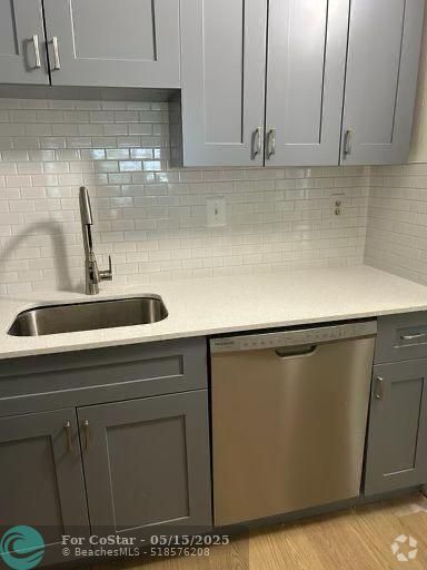 Building Photo - 9355 SW 8th St Unit 315 Rental
