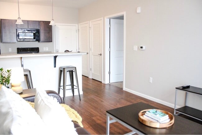 Photo - Vivio on Tenth