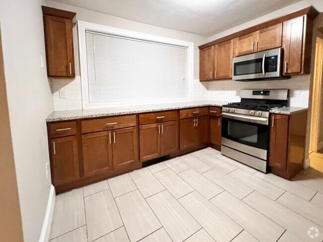 Building Photo - 128 Lawrence St Rental