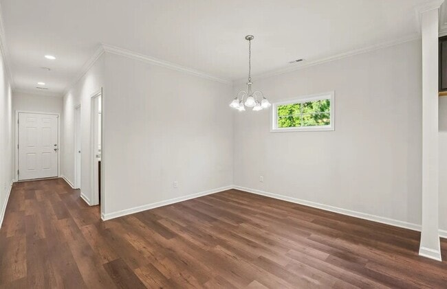 Photo - 1081 Old Town Rd