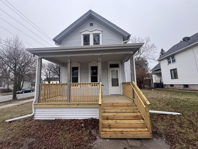 Building Photo - 1003 Georgia Ave