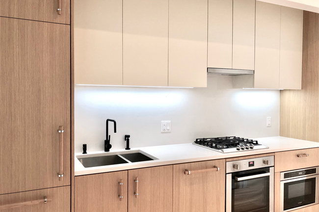 Photo - 22-18 Jackson Ave