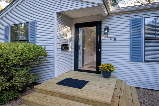 Photo - 415 Haden St