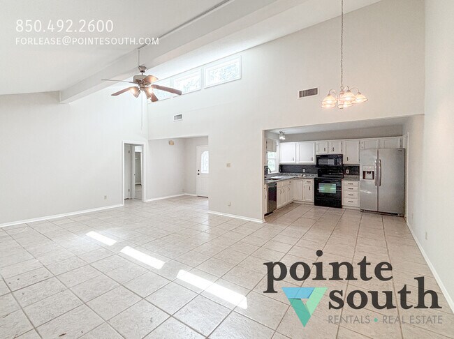 Photo - 107 Wild Oak Dr