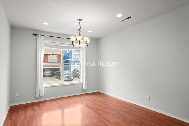 Photo - 19076 SW York St