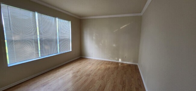 Photo - 2169 Granger Ave