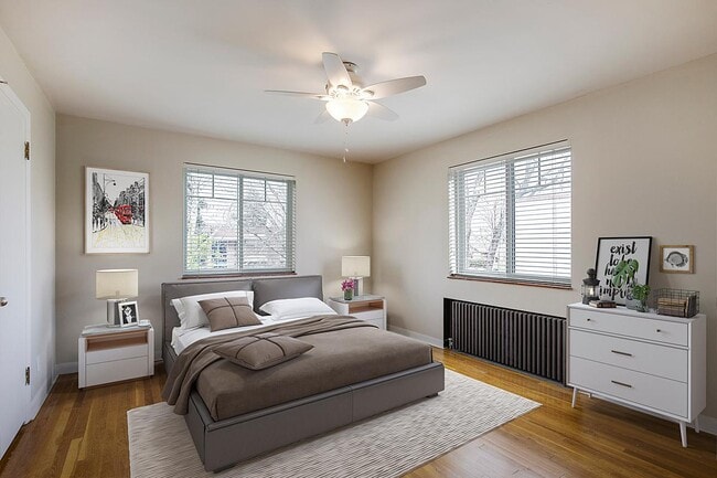 Photo - Hale Parkway