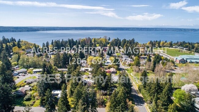 Photo - 20005 3rd Ave SW