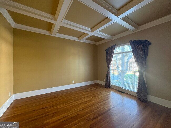 Photo - 5930 Abbotts Run Tr