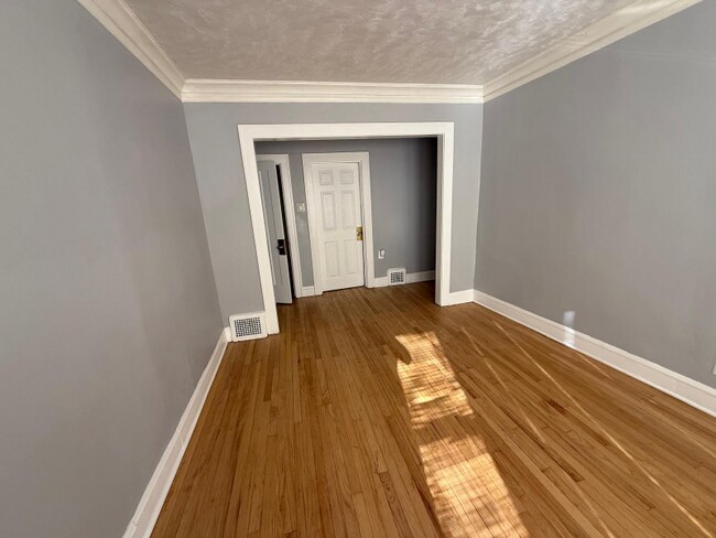 Photo - 650 N Lamon Ave Unidad 2n