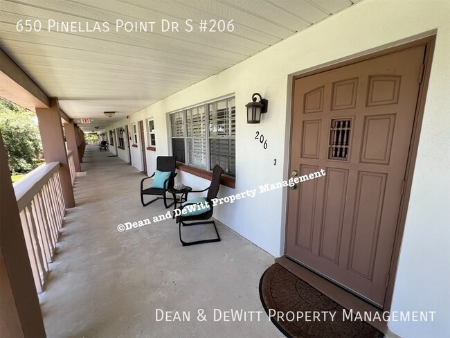 Photo - 650 Pinellas Point Dr S Unit 206