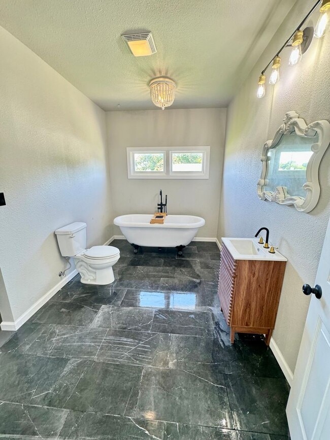 Photo - New 3 Bedroom 2 Bath on Stanley SW