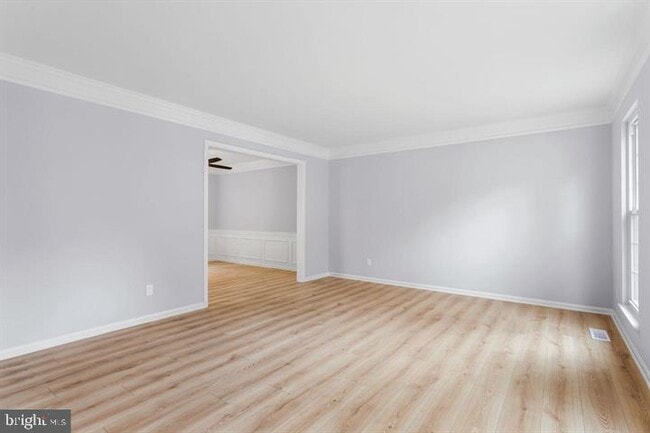 Photo - 2807 Falling Brook Terrace