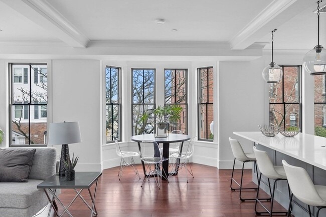 Photo - 324 Bunker Hill St Unit 201