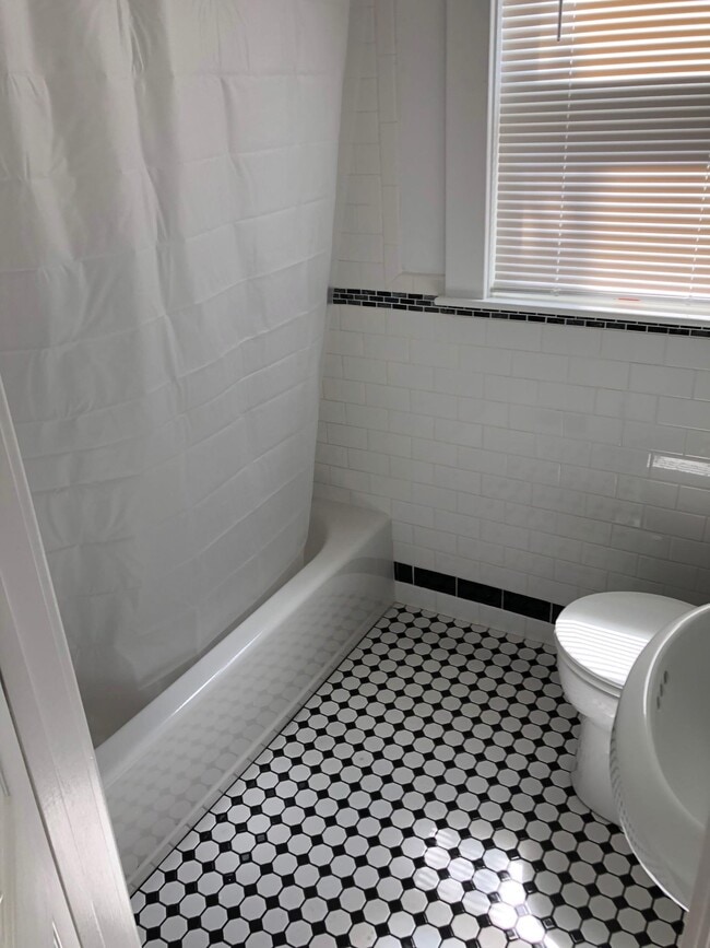 Photo - 19 Banks St Unidad #1