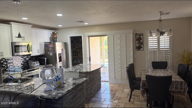 Photo - 1108 E Pinto Dr