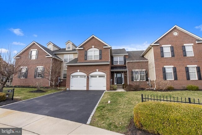 Building Photo - 2143 Eastport Way
